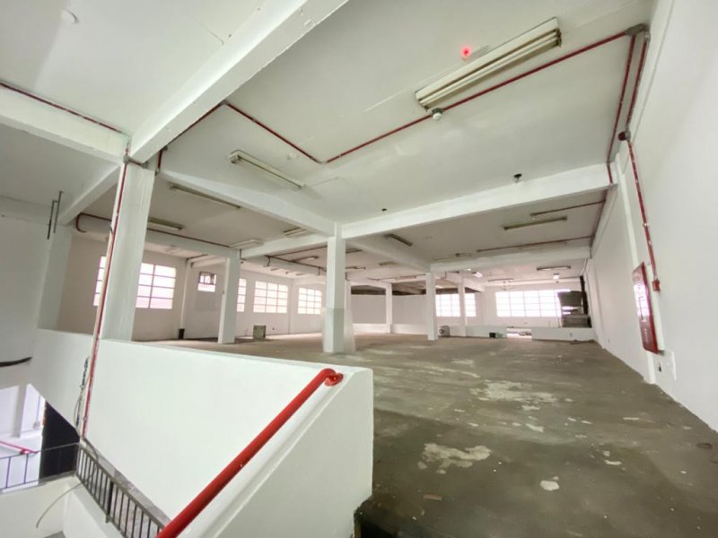 Comercial à venda Consolação com 999m² e 1 quarto por R$ 6.380.000 - 2008686981-mezanino-frente-fundo.jpeg