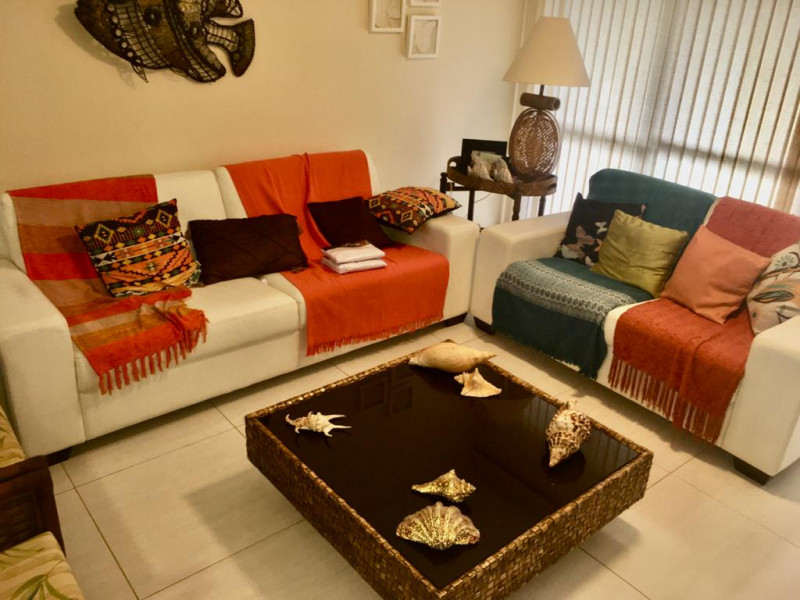 Apartamento à venda Balneário Guarujá com 145m² e 3 quartos por R$ 550.000 - 907606881-sala.jpg