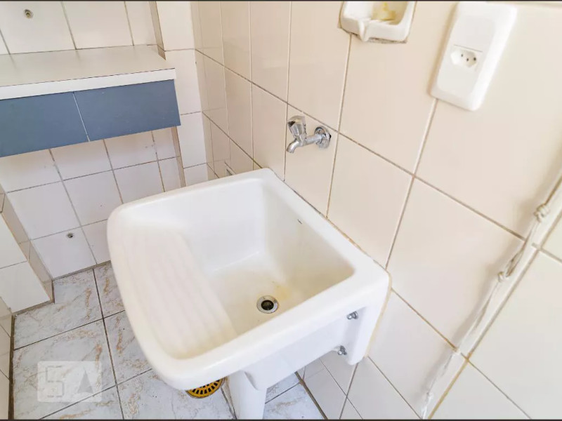 Apartamento à venda Vila Mascote com 74m² e 3 quartos por R$ 400.000 - lavanderia-03.jpg