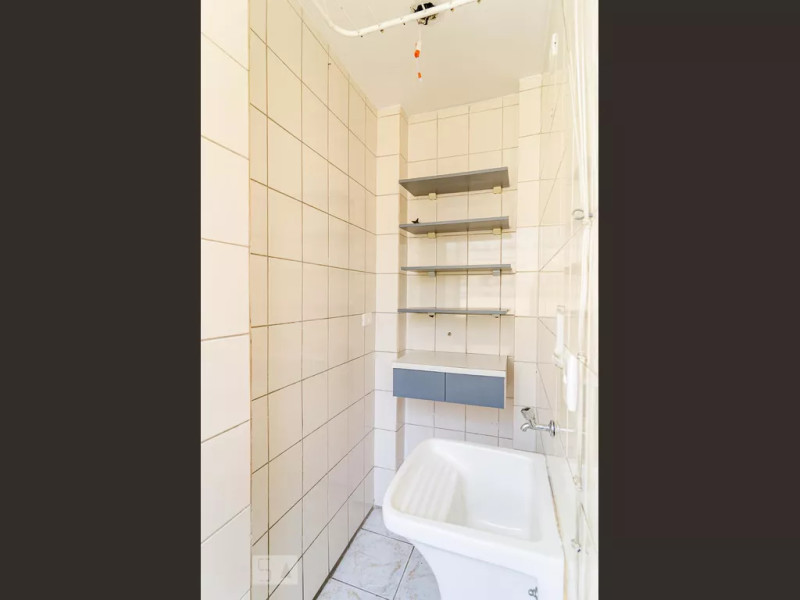 Apartamento à venda Vila Mascote com 74m² e 3 quartos por R$ 400.000 - lavanderia-05.jpg