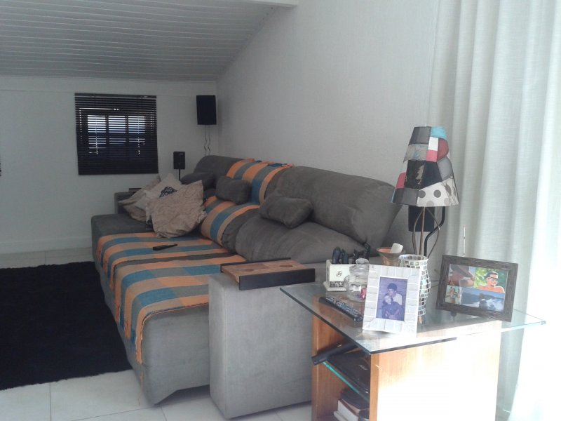 Casa à venda Serra Grande com 350m² e 3 quartos por R$ 985.000 - 1802045332-sala-tv-1.jpg