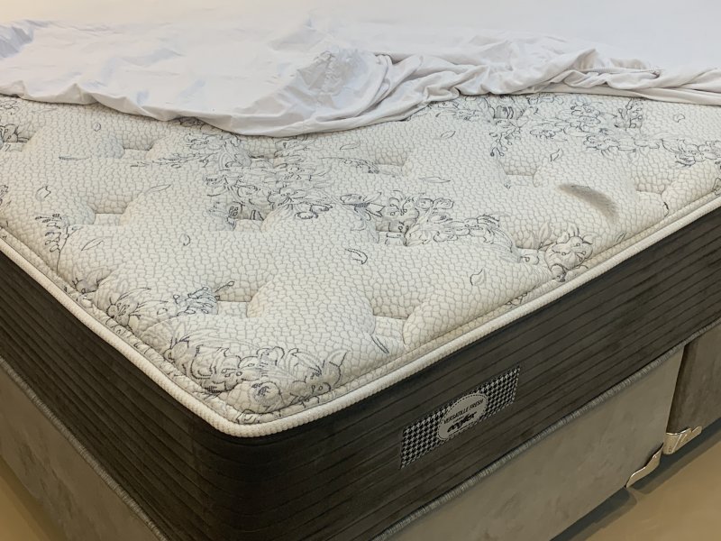 Apartamento à venda Jardim America com 121m² e 3 quartos por R$ 1.100.000 - 1808263443-bf09827e-ad1e-44a2-8063-3ce033f2735b.jpeg