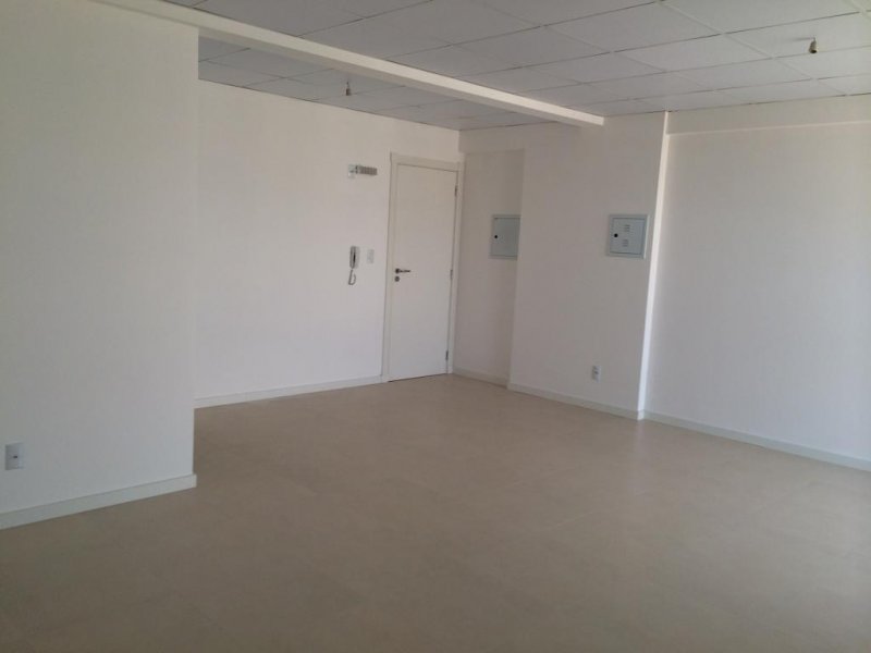 Comercial à venda Capoeiras com 35m² e 1 quarto por R$ 159.000 - 36100307-whatsapp-image-2022-05-19-at-11.jpeg