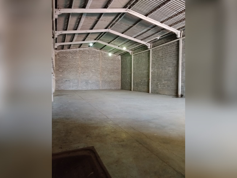 imóvel com 400m² - Setor Barcelos - Trindade