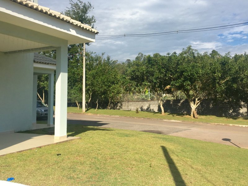 Casa de condomínio à venda Centro com 250m² e 4 quartos por R$ 950.000 - 1215648546-c3e9d6ab-d697-4469-9fee-b995c787b056.jpeg
