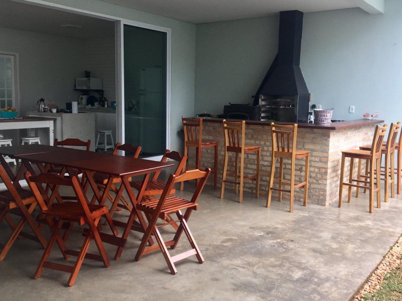 Casa de condomínio à venda Centro com 250m² e 4 quartos por R$ 950.000 - 1534830772-0ff0eb91-7f22-4542-88bc-137c12a19860.jpeg
