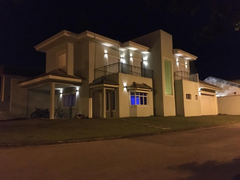 Casa de condomínio à venda Centro com 250m² e 4 quartos por R$ 950.000 - 1857976793-1b968d17-41d4-4c9f-92ac-d116f6ffdfb5.jpeg