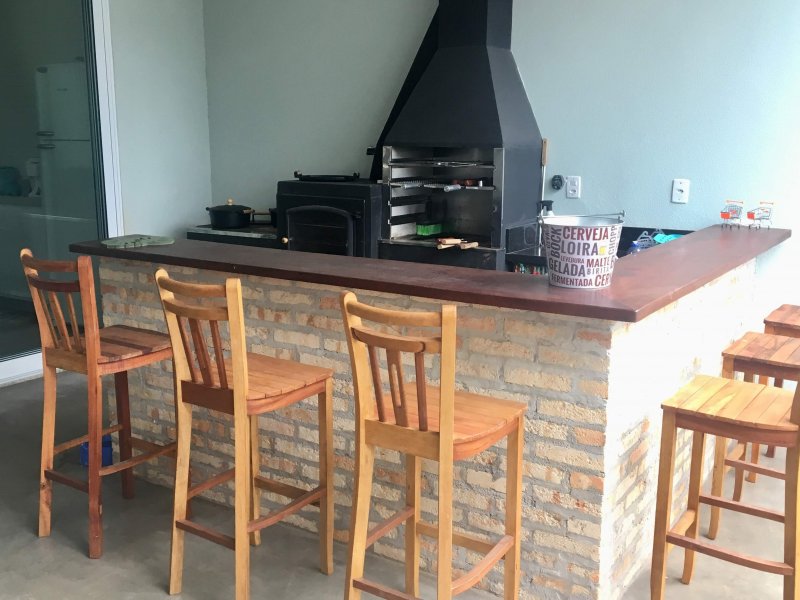 Casa de condomínio à venda Centro com 250m² e 4 quartos por R$ 950.000 - 838056575-446c5404-9219-4c98-9414-01375016f0e6.jpeg