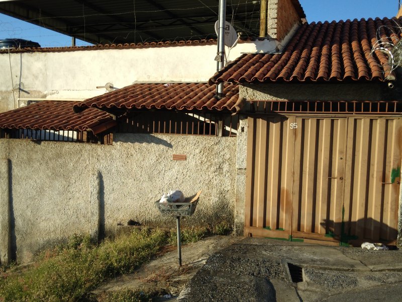 Casa à venda Providência com 128m² e 3 quartos por R$ 420.000 - 1946234296-20220521-070544.jpg