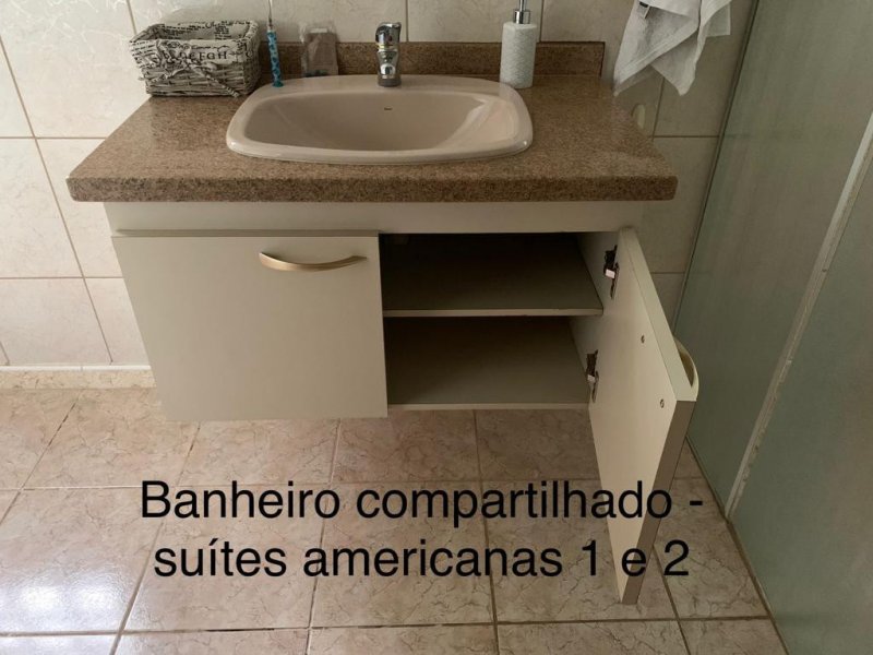 Casa de condomínio à venda Portal do Sabiá com 440m² e 5 quartos por R$ 1.499.999 - 1402242033-banheiro-3-iii.jpeg