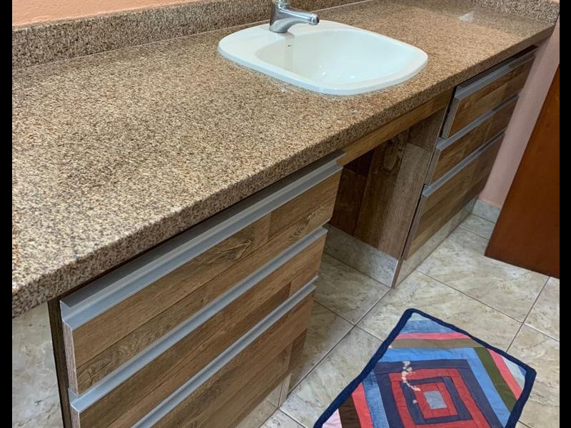Casa de condomínio à venda Portal do Sabiá com 440m² e 5 quartos por R$ 1.499.999 - 1606881291-banheiro-2-iv.jpeg