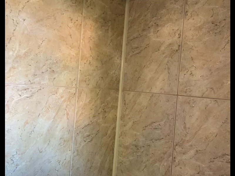 Casa de condomínio à venda Portal do Sabiá com 440m² e 5 quartos por R$ 1.499.999 - 1732821044-banheiro-2-iii.jpeg