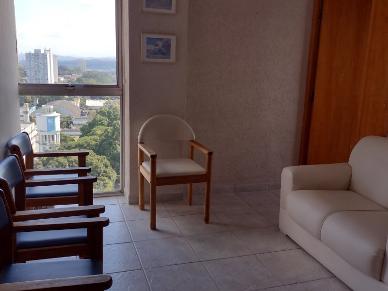 Comercial à venda Centro com 33m² e 1 quarto por R$ 170.000 - 48238805-img-20220520-135435180-hdr.jpg