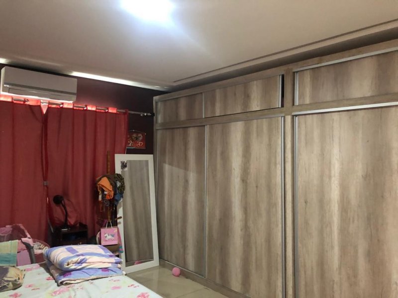 Casa à venda Bonsucesso com 259m² e 4 quartos por R$ 800.000 - 1664563412-6683c707-f9b1-44ce-8cec-76d556008654.jpeg