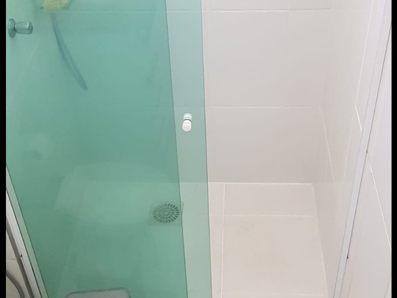 Apartamento à venda Santa Mônica com 62m² e 2 quartos por R$ 240.000 - 599383733-14-banheiro.jpeg