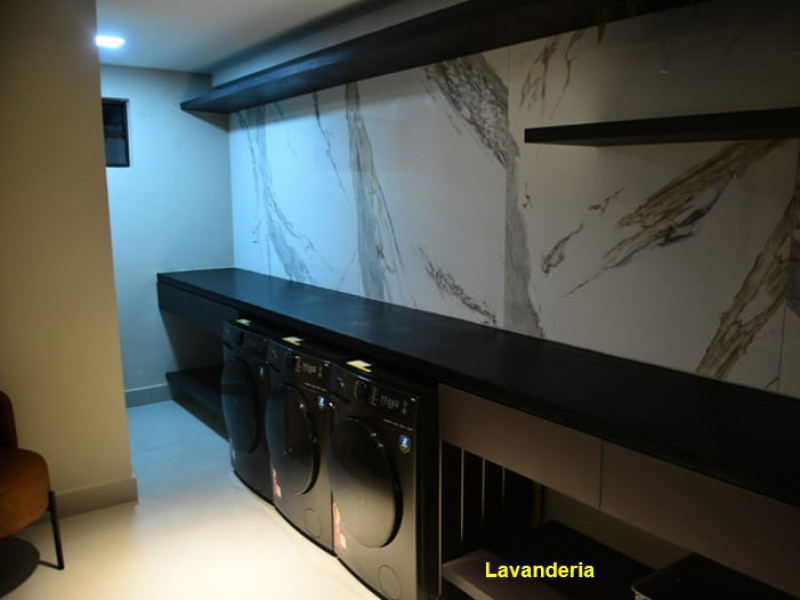Apartamento à venda Águas Claras com 60m² e 3 quartos por R$ 679.000 - 1083615228-lavanderia.jpg