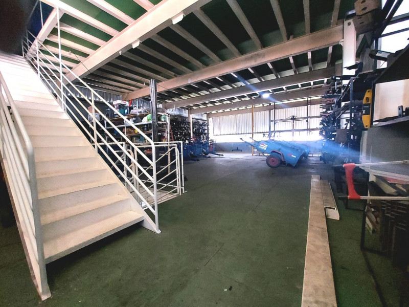 Comercial à venda Casa Caiada com 1000m² e 1 quarto por R$ 2.500.000 - 432263525-2o-pavimento-3.jpeg