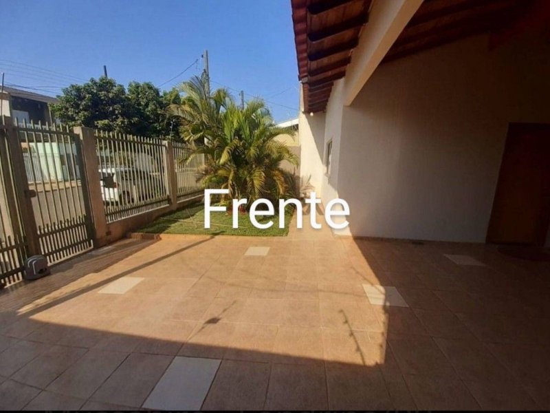 Casa à venda Ouro Branco com 272m² e 3 quartos por R$ 560.000 - 1739764682-8a311022-b925-453a-bb88-5b5930e1f7db.jpg
