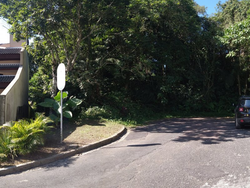 Terreno à venda Barreirinha com 360m² e 1 quarto por R$ 300.000 - 1669809902-img-20220520-134806141.jpg