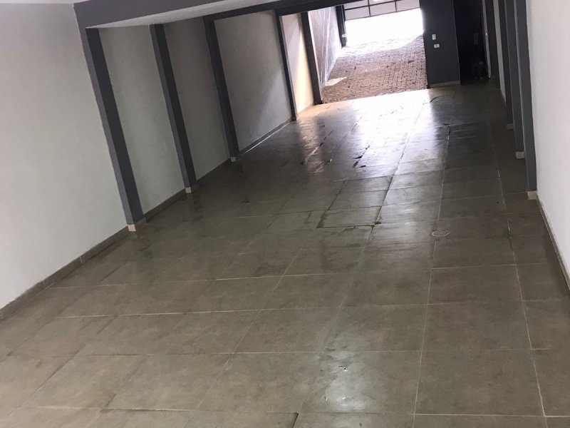 Casa à venda Vila Emílio com 370m² e 3 quartos por R$ 680.000 - 1034889974-b831d11c-d9df-484e-a33e-2d82a98f4f1d.jpeg