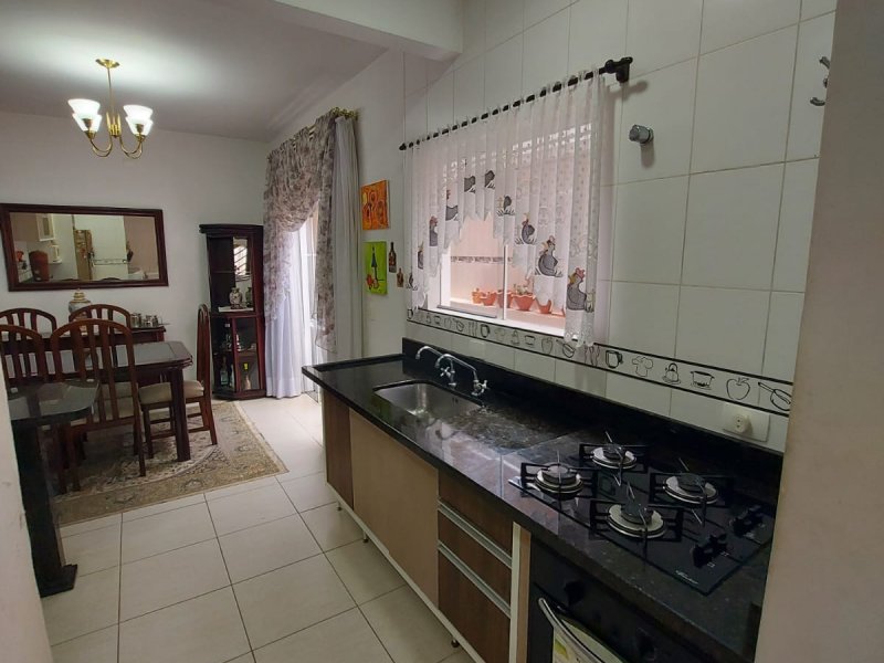 Casa de condomínio à venda Santa Candida com 160m² e 3 quartos por R$ 850.000 - 186078851-img-20220518-wa0119.jpg