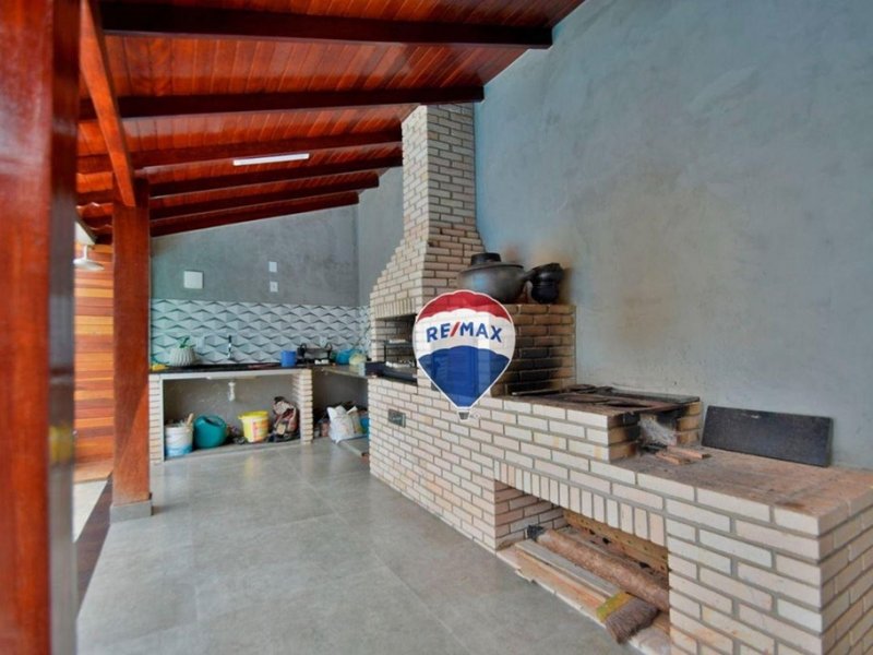 Casa de condomínio à venda Centro com 856m² e 3 quartos por R$ 1.200.000 - 181901010-58d5de97f19c34f4c1f0f69762013667.jpg