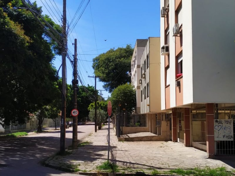 Apartamento à venda Jardim do Salso com 84m² e 2 quartos por R$ 210.000 - 1945210843-whatsapp-image-2022-05-09-at-10.jpeg