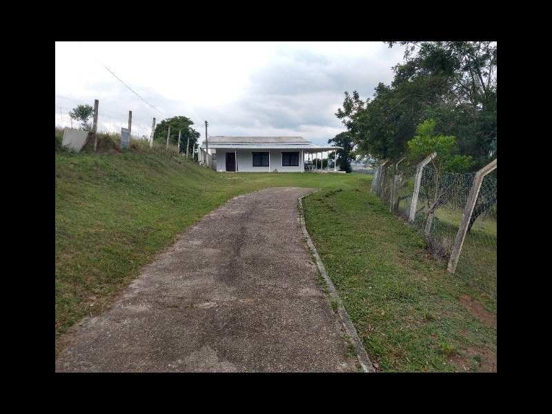 Chácara para alugar Caximba com 207m² e 2 quartos por R$ 3.650 - 2108073599-chacara-8764.jpg