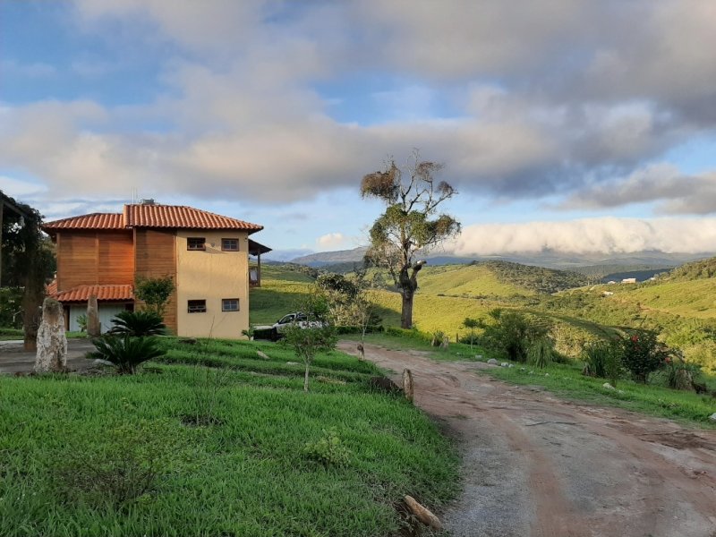 Sítio à venda Centro com 2580m² e 2 quartos por R$ 1.000.000 - 678956495-img-20220323-161644-672.jpg