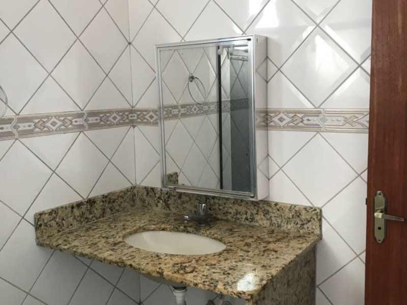 Apartamento à venda Centro com 120m² e 2 quartos por R$ 250.000 - 714828068-img-20180124-wa0040.jpg