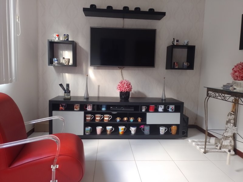 Casa de condomínio à venda Centro com 182m² e 5 quartos por R$ 935.000 - 1458672444-img-20220527-152023.jpg