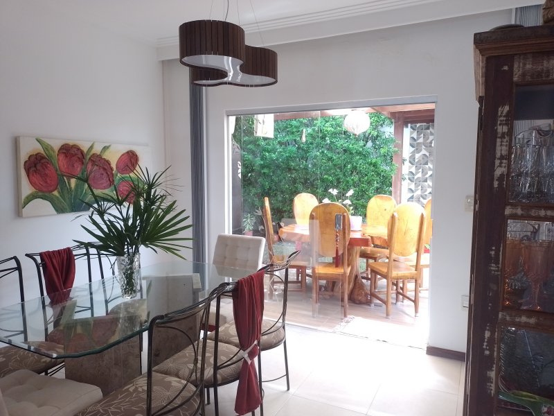 Casa de condomínio à venda Centro com 182m² e 5 quartos por R$ 935.000 - 915003120-img-20220528-112144.jpg