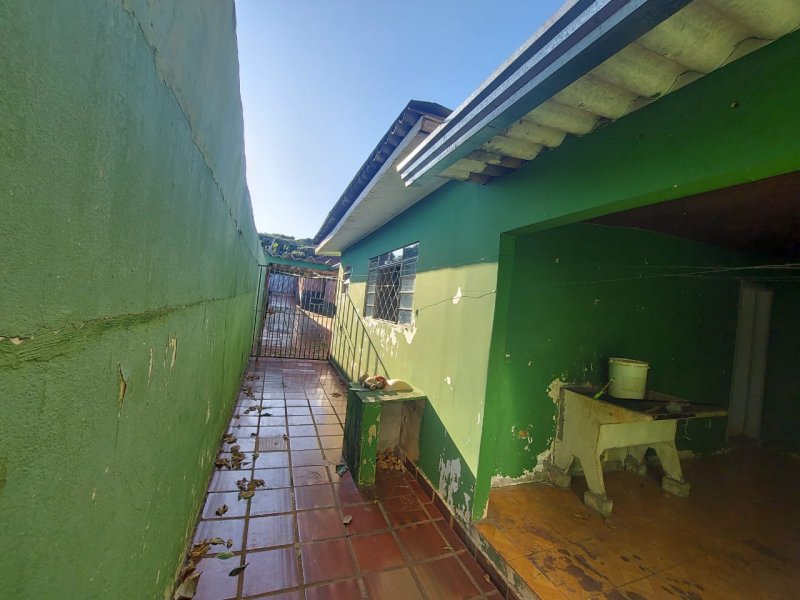 Casa à venda Bandeirantes com 218m² e 3 quartos por R$ 487.000 - 647288799-casafoto152.jpeg