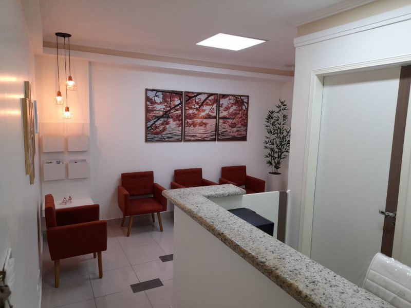 Comercial para alugar Marapé com 30m² e 1 quarto por R$ 100 - 2070081271-recepcao.jpeg