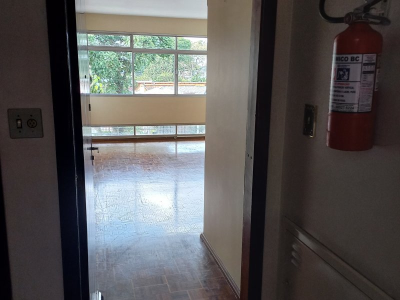 Apartamento à venda Parolin com 44m² e 3 quartos por R$ 320.000 - 2041165823-20220528-140625.jpg