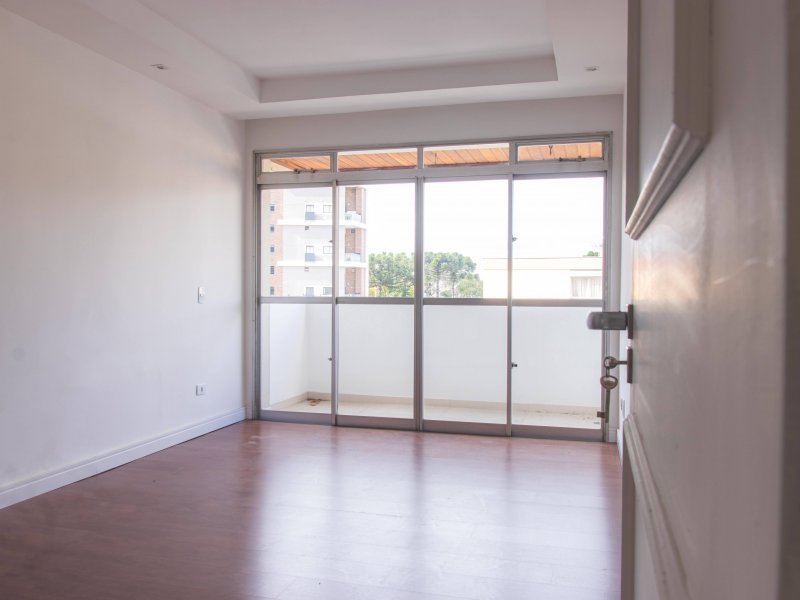 Apartamento à venda Juvevê com 145m² e 4 quartos por R$ 780.000 - 379532777-sala.jpg