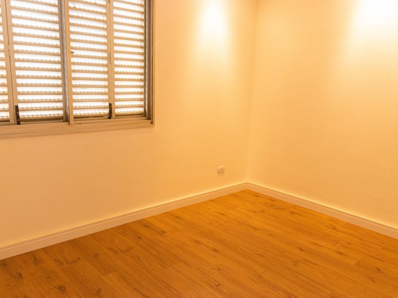 Apartamento à venda Juvevê com 145m² e 4 quartos por R$ 780.000 - 470655201-quarto-1.jpg