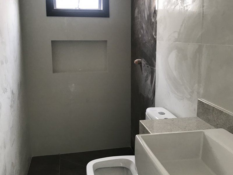 Casa à venda Boqueirão com 120m² e 3 quartos por R$ 560.000 - 1974776036-69abb5e7-d213-42b6-b31d-d6087045a4af.jpeg