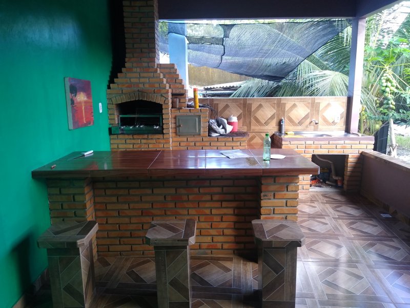 Casa à venda Centro com 180m² e 2 quartos por R$ 200.000 - 1720165806-img-20220410-164410302.jpg