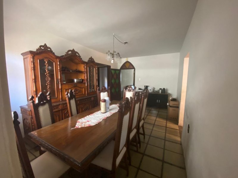 Casa à venda Ibes com 220m² e 3 quartos por R$ 950.000 - 1449938062-foto17a.jpeg