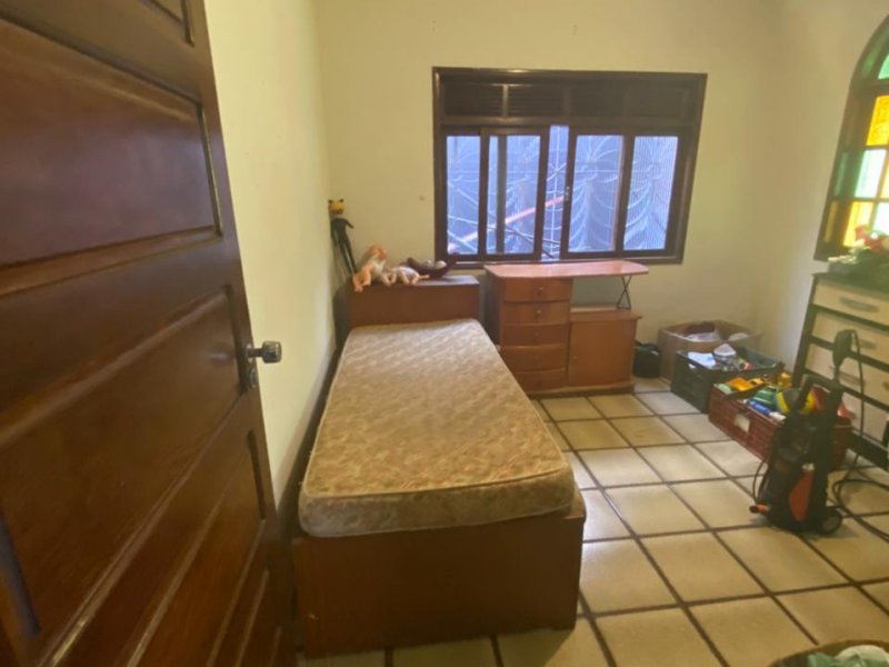 Casa à venda Ibes com 220m² e 3 quartos por R$ 950.000 - 2143391717-foto23a.jpeg