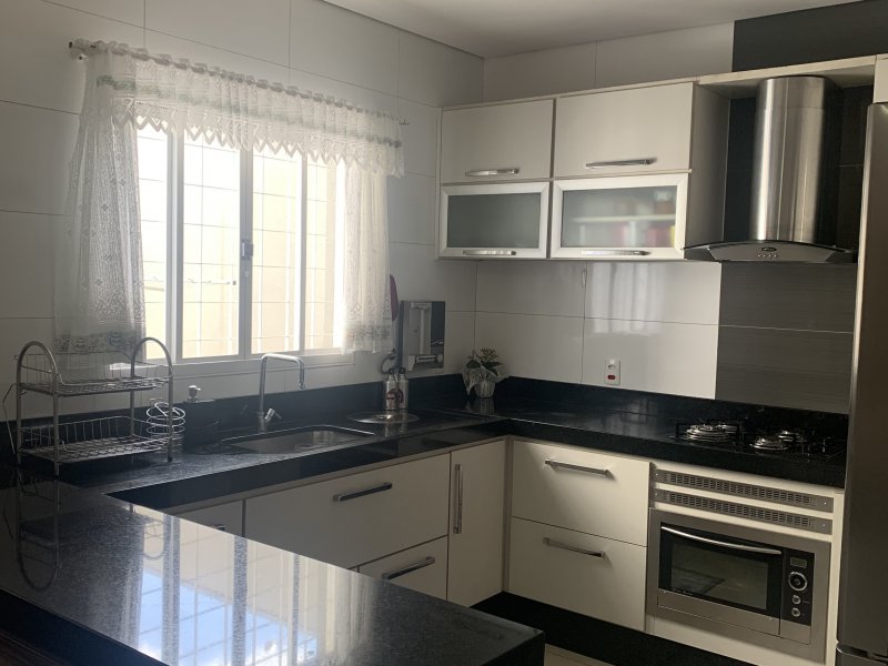 Casa à venda Jardim Bela Vista com 173m² e 2 quartos por R$ 430.000 - 558116137-42f747ae-8977-41d4-af48-103ed960857c.jpeg