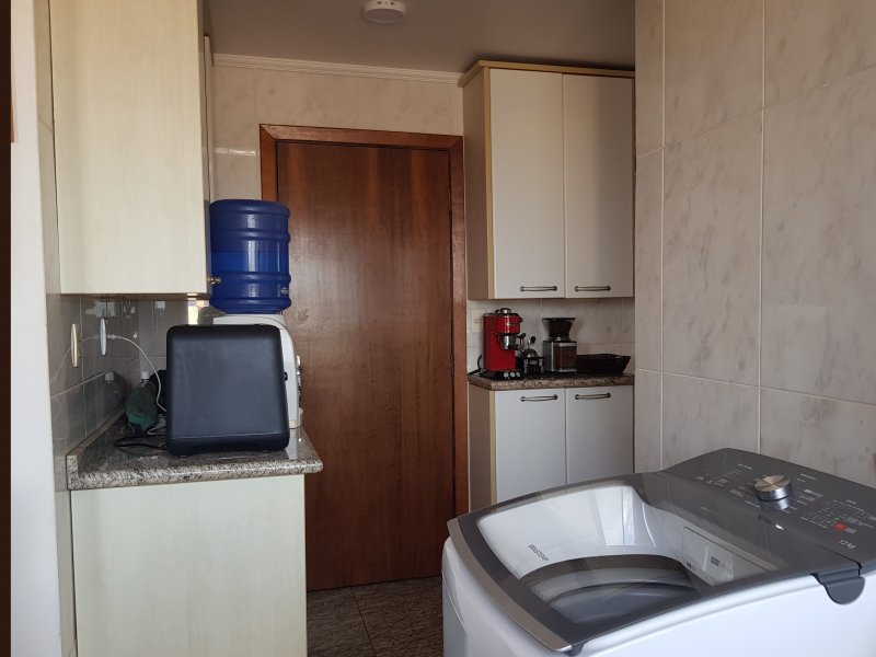 Apartamento à venda Centro com 150m² e 2 quartos por R$ 620.000 - 1753732210-f-ap-lavanderia-e-porta-de-servico.jpg