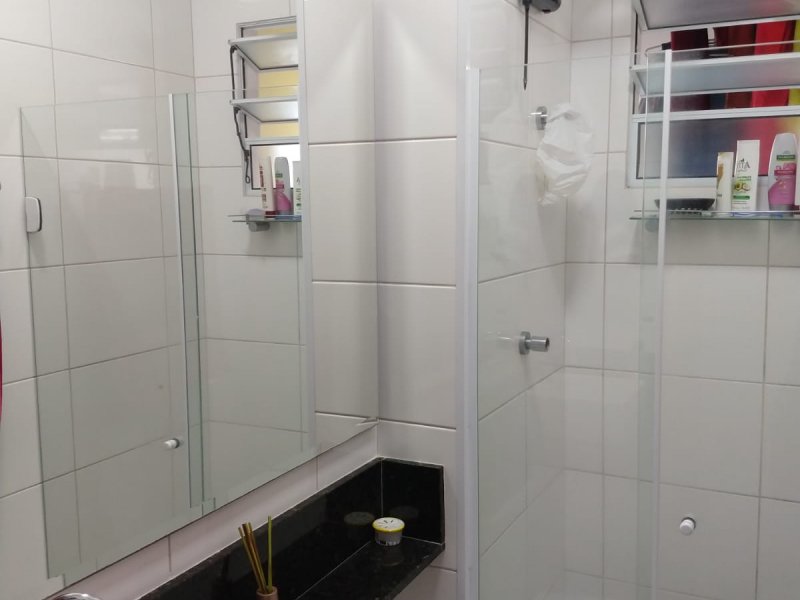 Apartamento à venda Bom Retiro com 57m² e 2 quartos por R$ 280.000 - 1025051798-banheiro-3.jpeg