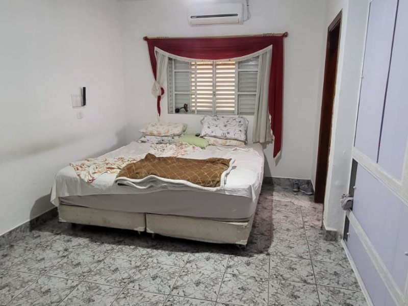 Casa à venda Jardim Iporanga com 393m² e 4 quartos por R$ 800.000 - 1732395429-whatsapp-image-2021-11-29-at-12.jpeg