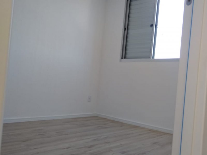 Apartamento à venda Chácara Roselandia com 43m² e 2 quartos por R$ 250.000 - 1122541032-img-20220526-wa0028.jpg