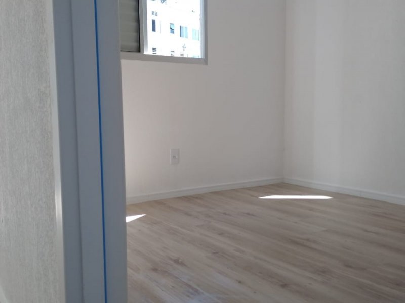 Apartamento à venda Chácara Roselandia com 43m² e 2 quartos por R$ 250.000 - 219998138-img-20220526-wa0018.jpg