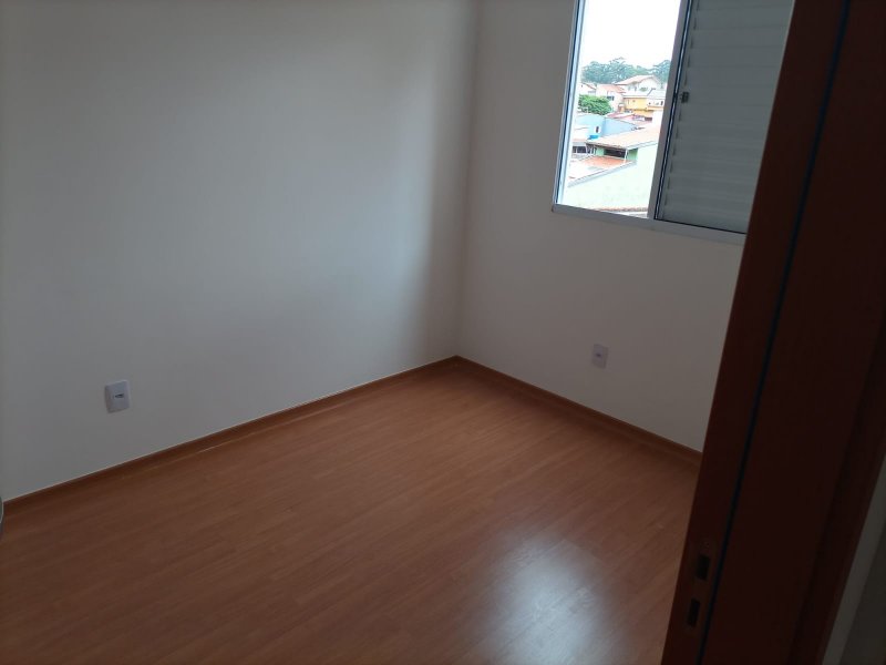 Apartamento à venda Parque São Vicente com 43m² e 2 quartos por R$ 290.000 - 651434343-img-20220413-wa0059.jpg