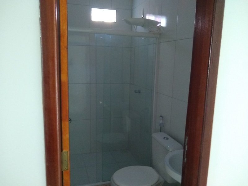 Casa à venda Centro com 200m² e 5 quartos por R$ 450.000 - 1676216966-img-20200401-164844334.jpg