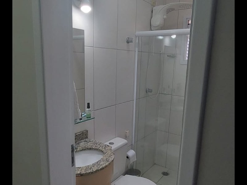 Cobertura à venda Parque Jaçatuba com 130m² e 2 quartos por R$ 480.000 - 1458588740-banheiro-social-3.jpeg